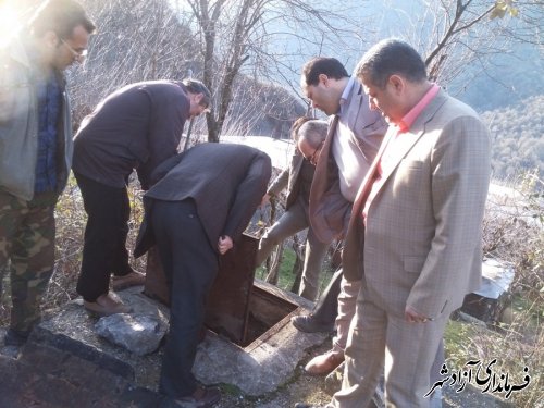 بازدید بخشدار محترم چشمه ساران از آب شرب روستای سرای محمدحسین