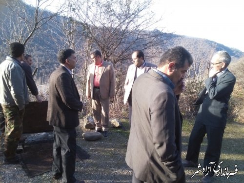 بازدید بخشدار محترم چشمه ساران از آب شرب روستای سرای محمدحسین