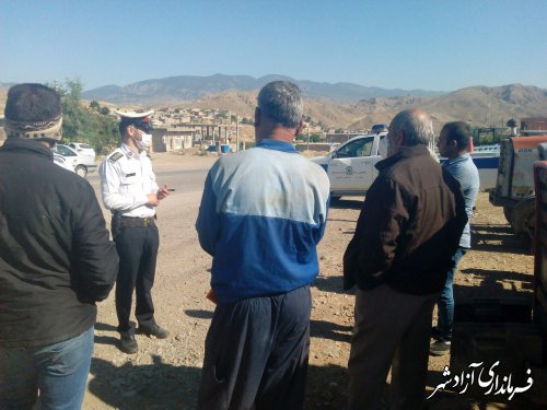بازدید ۴۰ دستگاه تراکتور توسط پلیس راهور در راستای طرح پلاک‌گذاری ماشین‌آلات کشاورزی